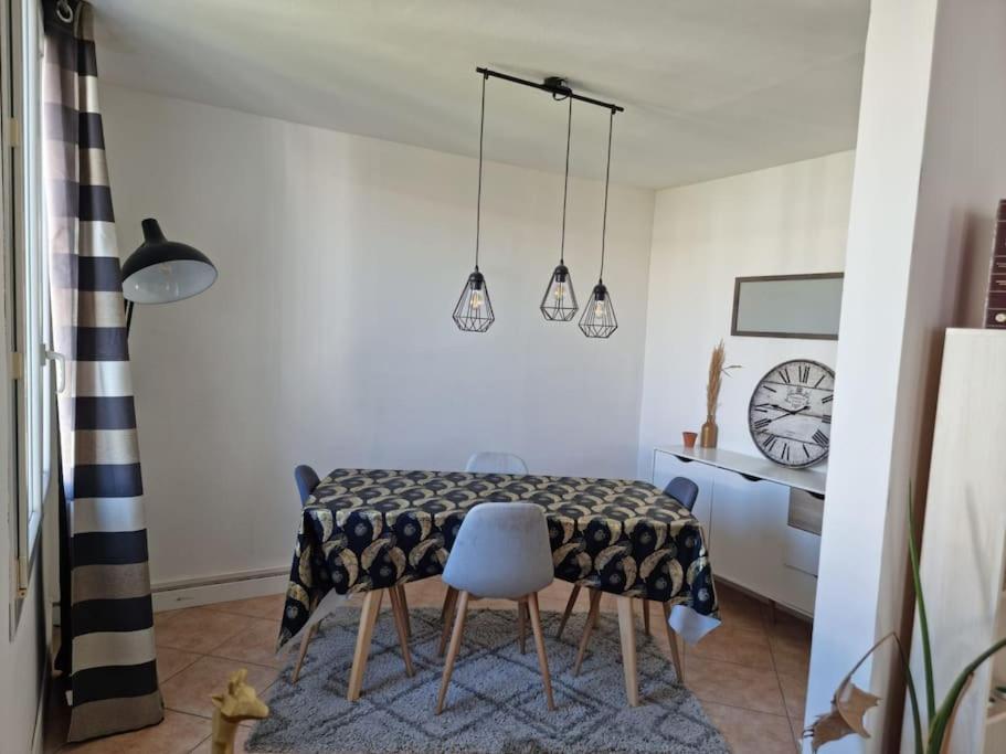 Grand Appart/Wifi/2 Chambres/Detente/Calme 페르피냥 외부 사진